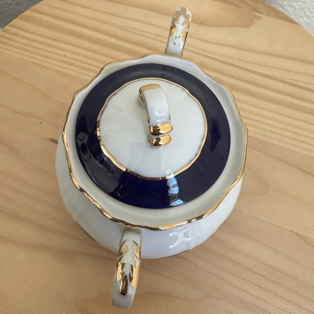 Zsolnay Hungary Pompadour III‎ Demitasse Sugar Bowl 4.25 Inch Blue 18kt Gilded